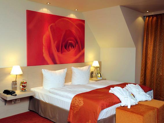 Logis Hotel Kur- Und Wellnesshaus Spree Balance Burg  Εξωτερικό φωτογραφία